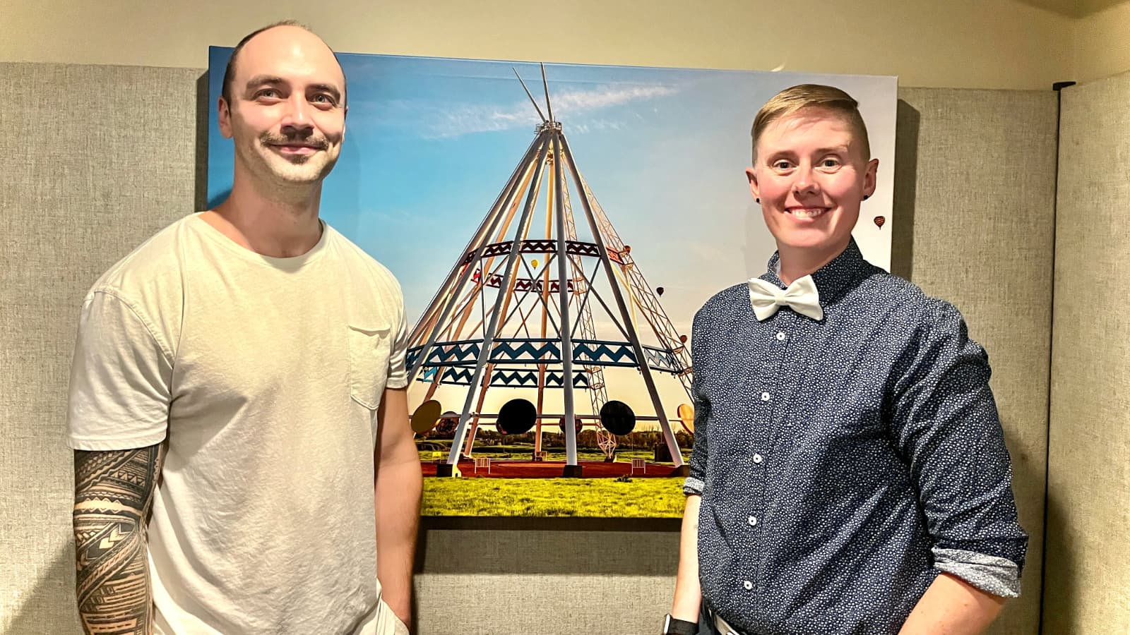 Video Podcaster Misty Zanger interviews Logan Straub, a Medicine Hat musician–and performer of the Helping Hatters theme song! in the first episode of the series.